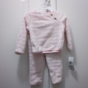 NWT Calvin Klein Baby Pink Quilted Outfit